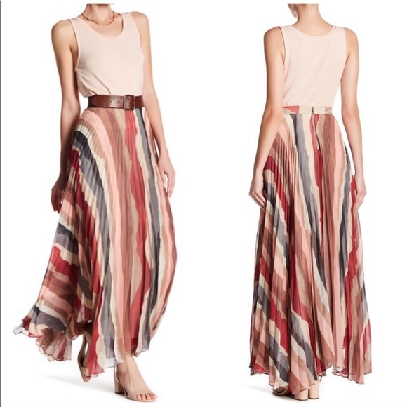 Alice + Olivia “Shannon” sunset landscape skirt 2 - Picture 3 of 7